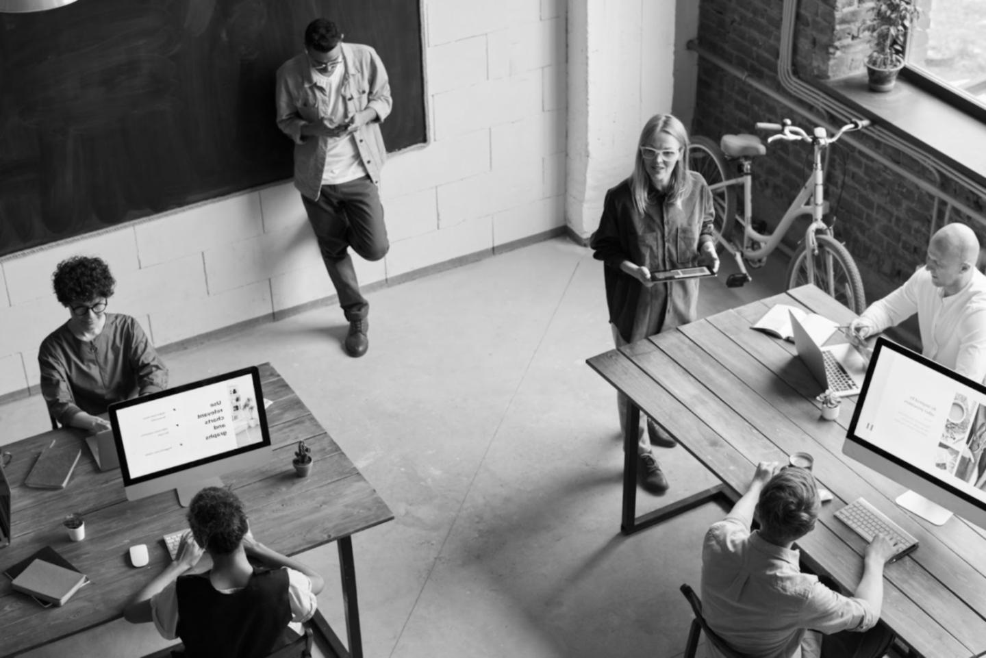 Przestrzeń warsztatowa zenavbrin, gdzie odbywają się praktyczne sesje i interaktywne szkolenia